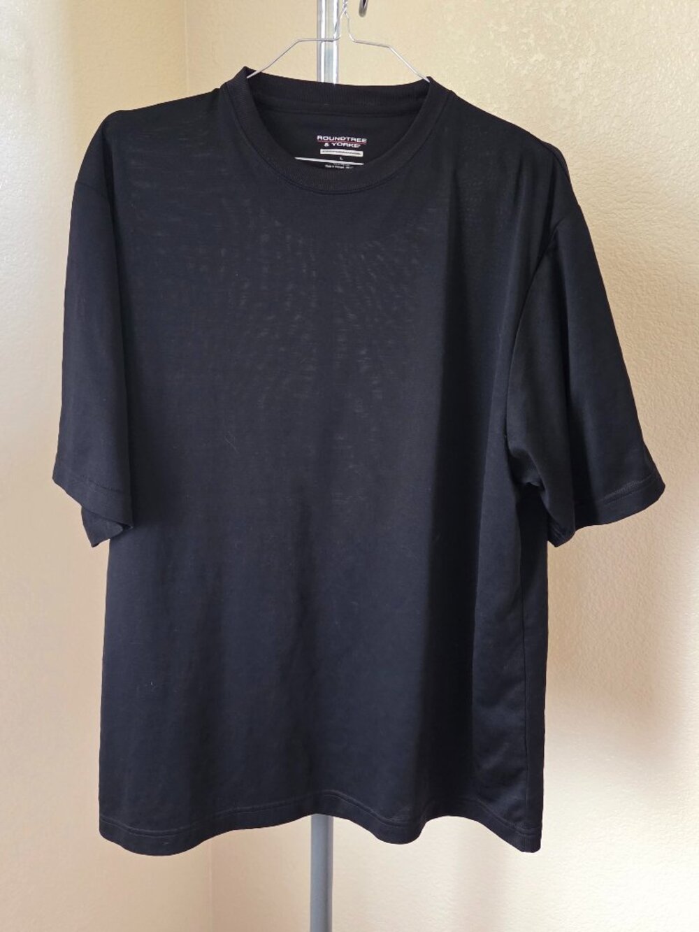 Roundtree & Yorke Pullover Short Sleeve T-Shirt